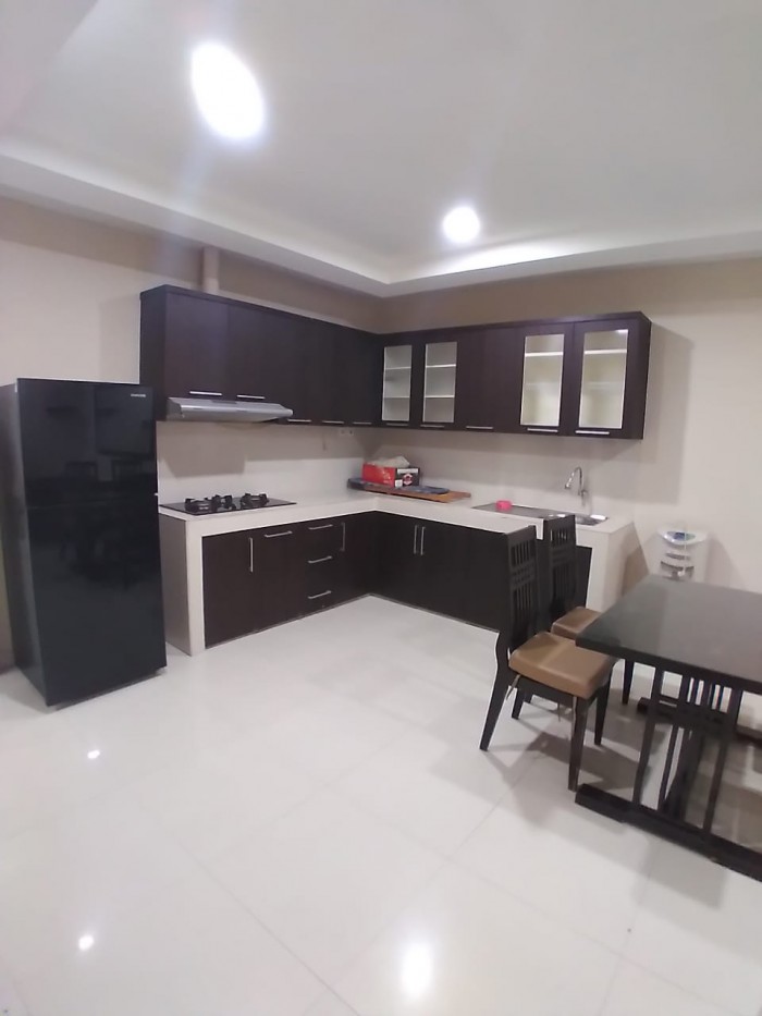 Rumah disewakan di cluster Meadow Green Lippo Cikarang